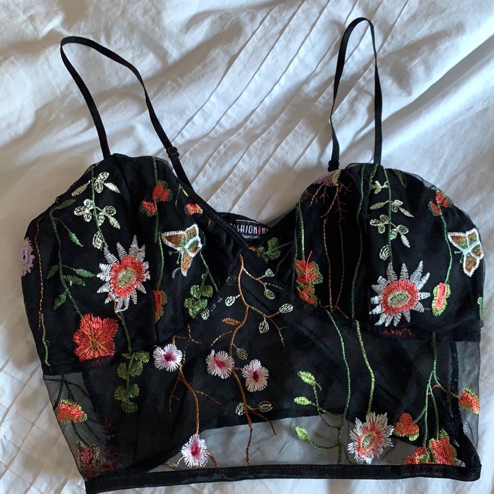 Fashion Nova top